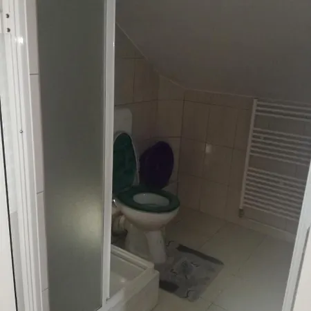 アパート 